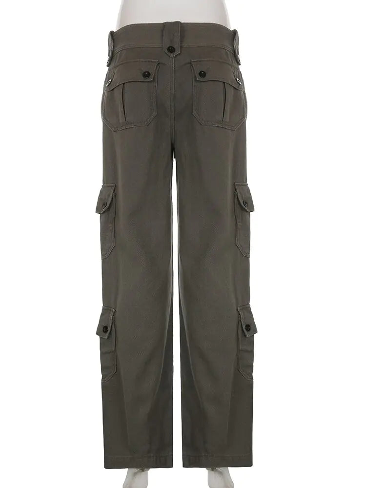 Stylish Comfort In Versatile Cargo Pants